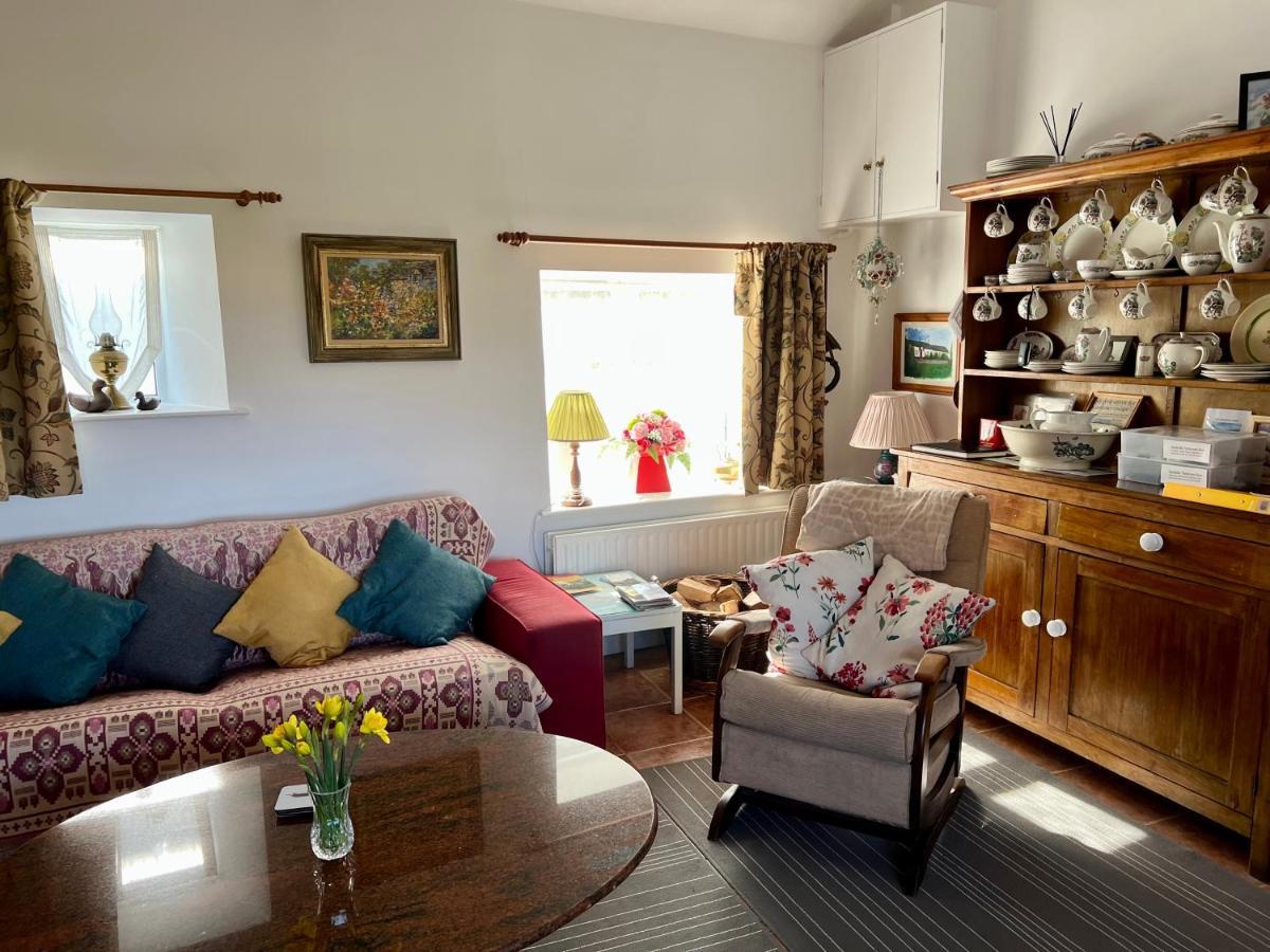 Tornaroan Cottage บัลลีคาสเซิล ภายนอก รูปภาพ